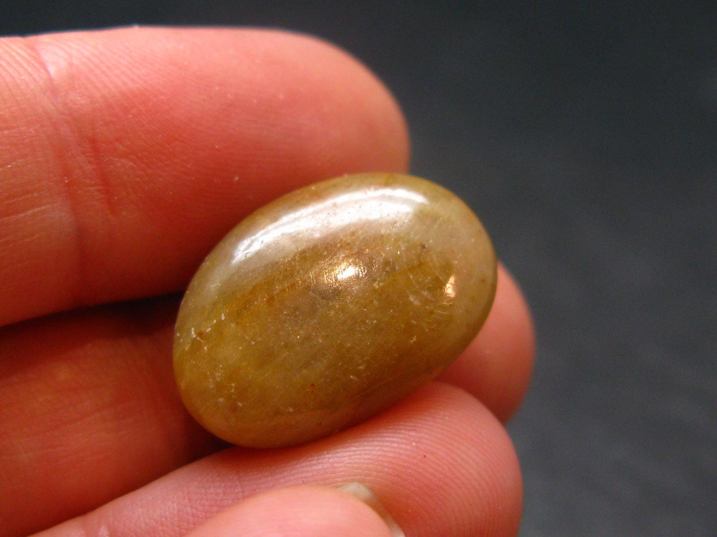 Tumbled Polished Gem Yellow Sapphire Corundum Crystal From Sri Lanka - 0.7" - 21.15 Carats