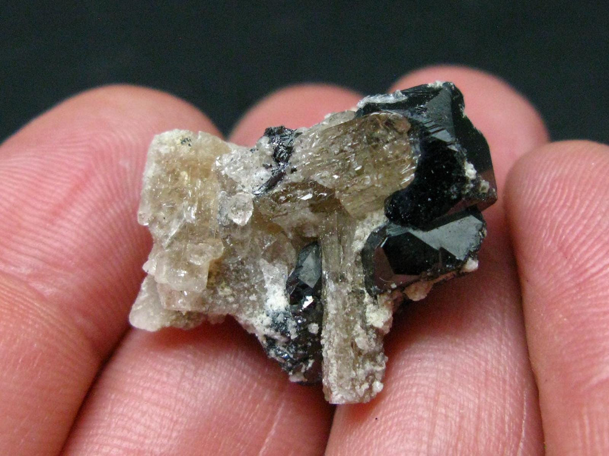 Rare Topaz & Bixbyite Crystal from Utah, USA - 9.04 Grams - 1.1"