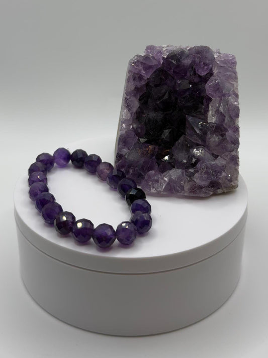 Faceted Amethyst Power Bracelet – Calm & Clarity - 25.63 Grams