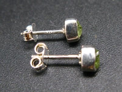 Cute Small Gem Raq Natural Peridot (Olivine|) Stud Earrings In Sterling Silver from Pakistan - 0.6"