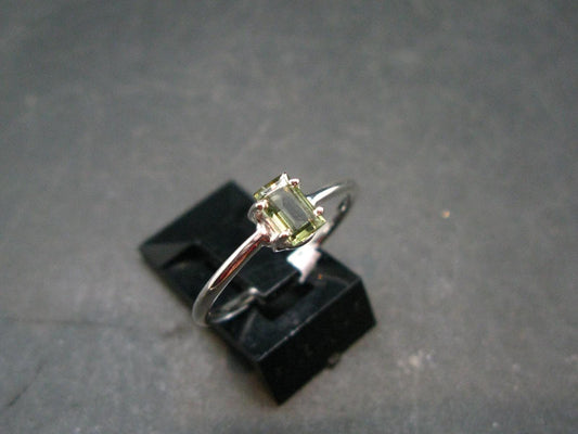 Cute Gem Faceted Moldavite Sterling Silver Ring From Czech Republic - Size 6 - 1.23 Grams