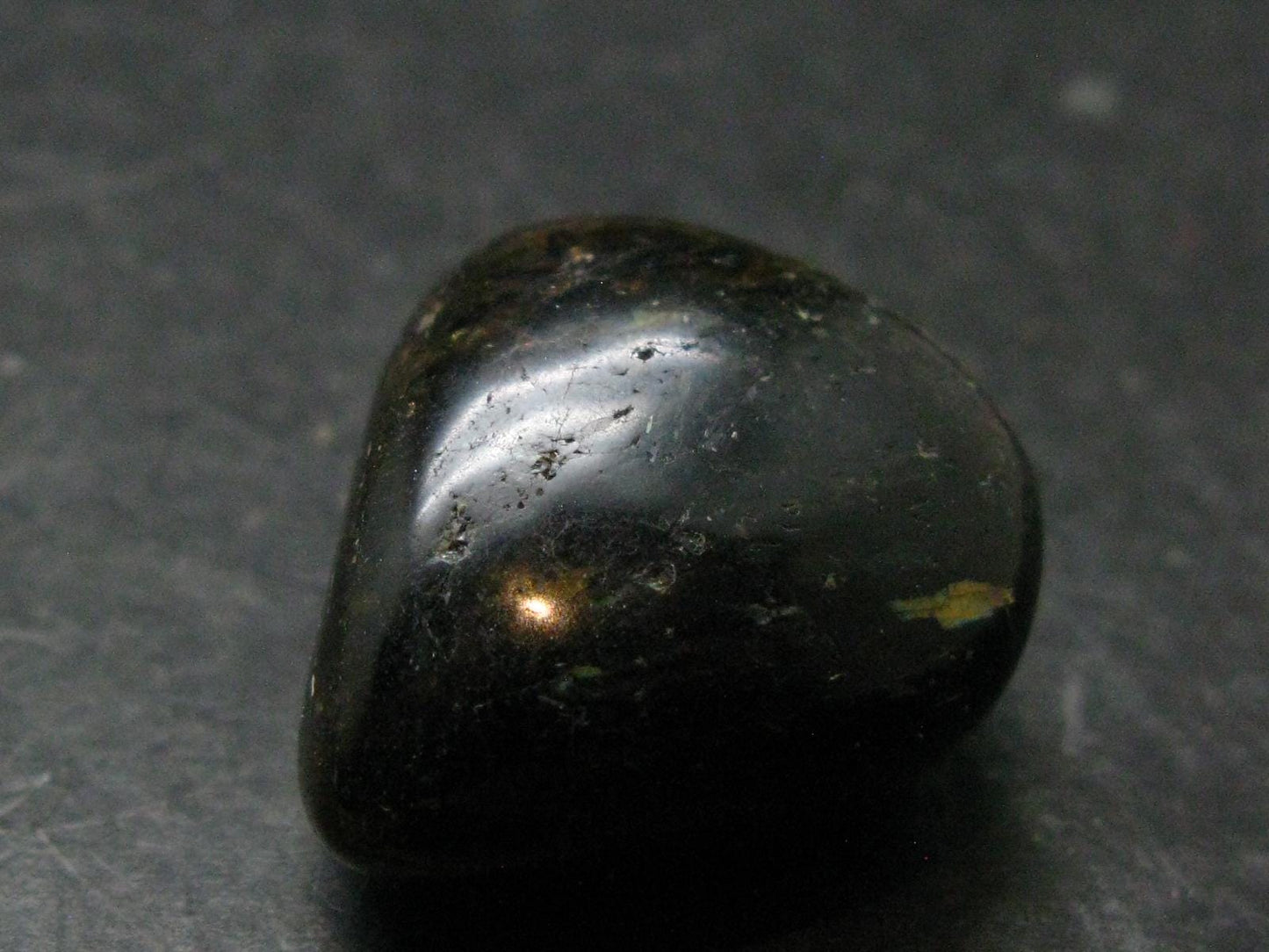 Rare Nuumite Nuummite Tumbled Stone From Greenland - 17.23 Grams - 1.0"