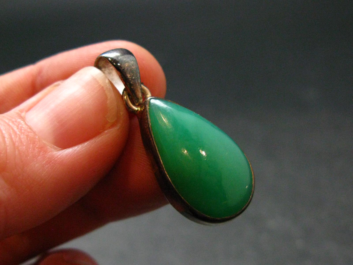 Rich Green Chrysoprase Silver Pendant From Australia - 1.2" - 4.0 Grams