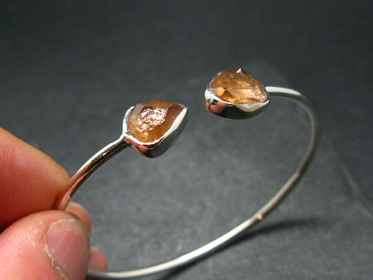 Hessonite Garnet Silver Twister Bracelet From Canada - 5.85 Grams