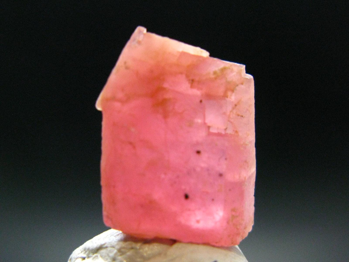 Rhodochrosite Gem Crystal From Colorado - 0.6" - 1.54 Grams