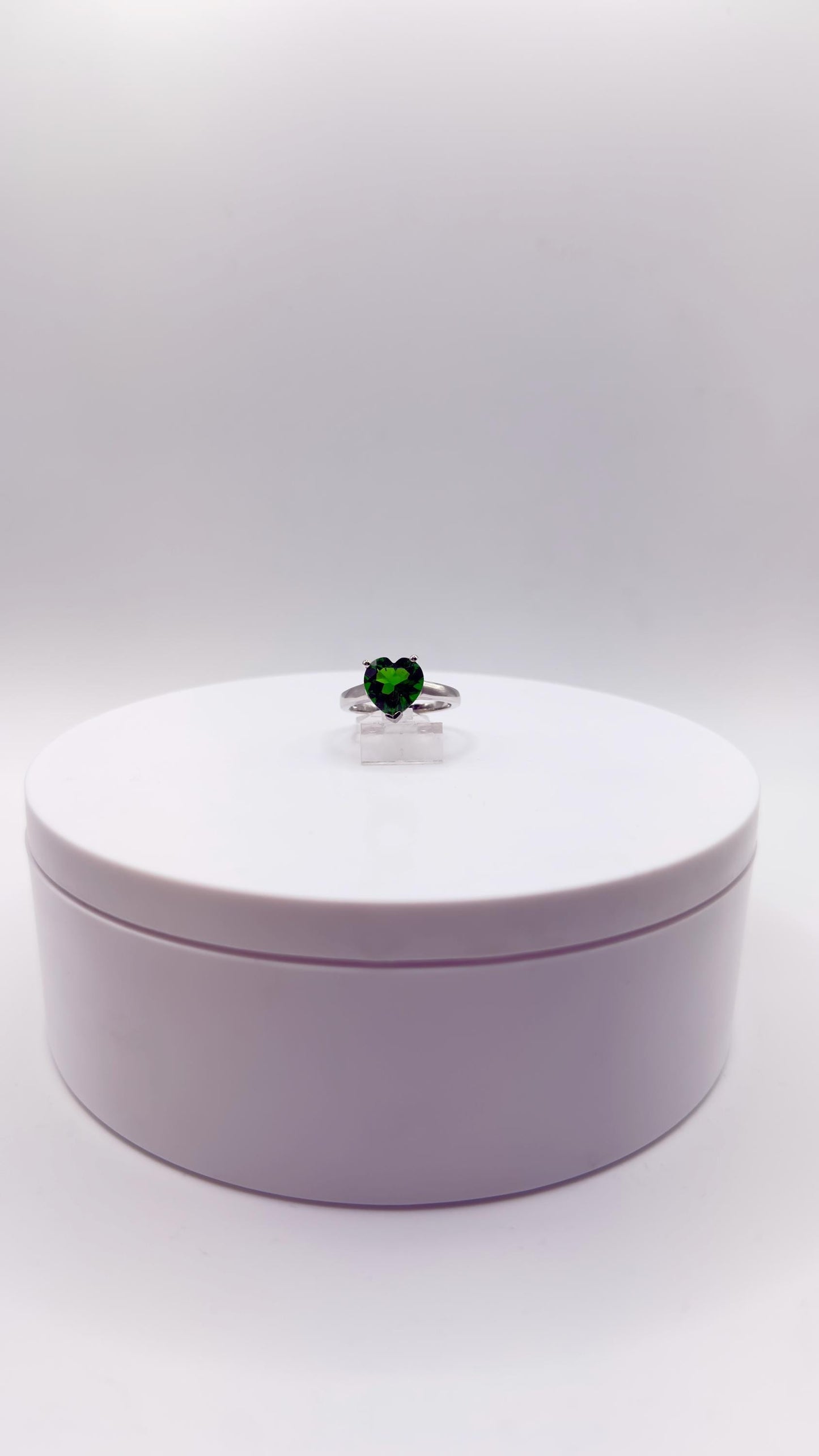 Green Helenite Heart Ring – Sterling Silver Romantic Gemstone Statement Ring