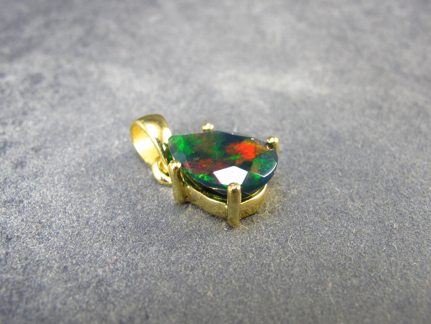Rare Black Opal Gold Plated Silver Pendant from Australia 0.7" - 1.23 Grams