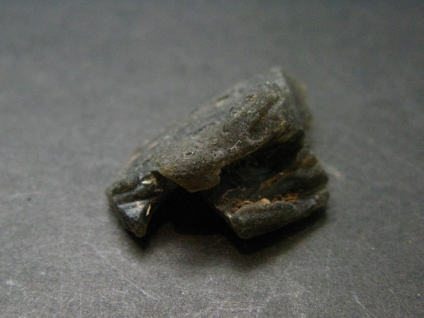 Meteor Splash Glass!! Fabulous Asymmetrical Rare Darwin Glass Tektite Pleistocene Piece From Australia - 1.0"