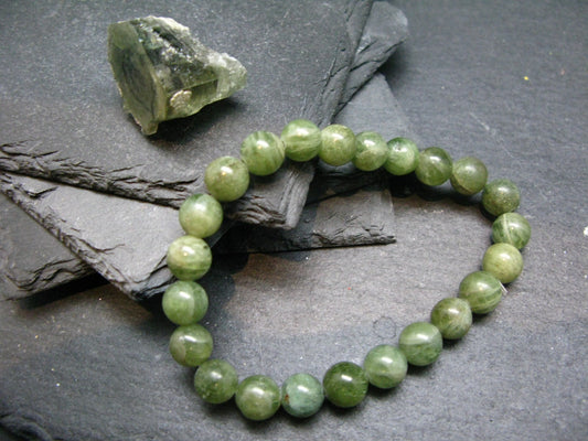 Rare Green Apatite Genuine Bracelet ~ 7 Inches ~ 8mm Round Beads