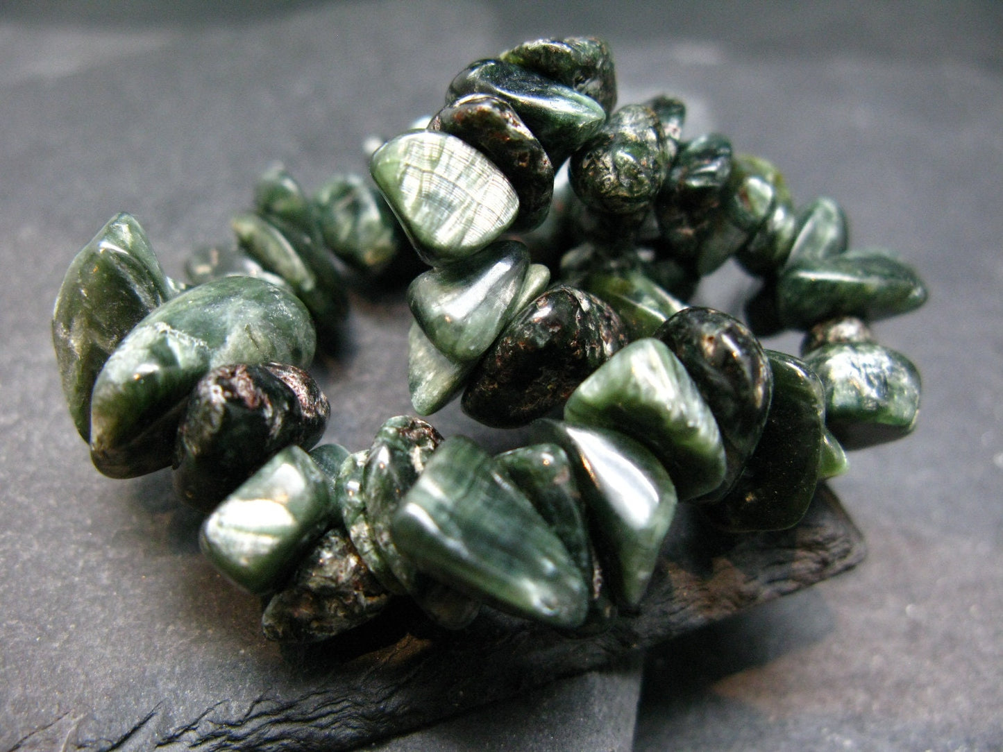 Seraphinite Clinochlore Genuine Bracelet ~ 7 Inches ~ 12mm Tumbled Beads