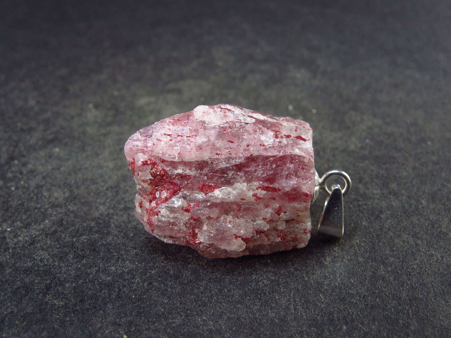 Strawberry Quartz Silver Pendant - 0.9" - 4.16 Grams