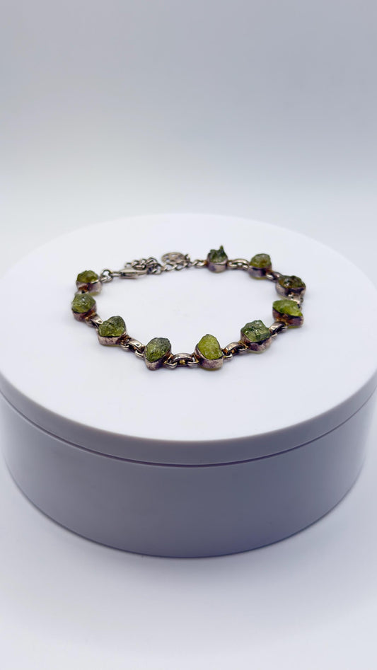 Chrysoberyl Raw Stone Bracelet Green Gemstone Silver Link Bracelet Natural Crystal Jewelry Gift