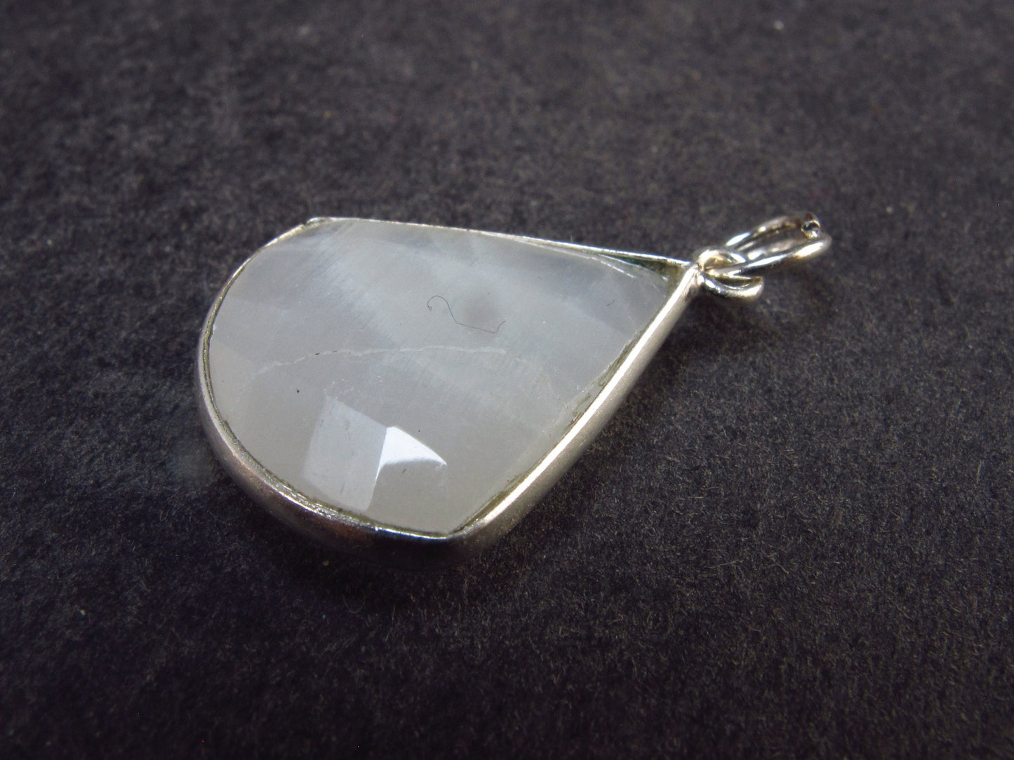 Natural Glow From Inside Moonstone 925 Silver Pendant - 0.9" - 1.95 Grams