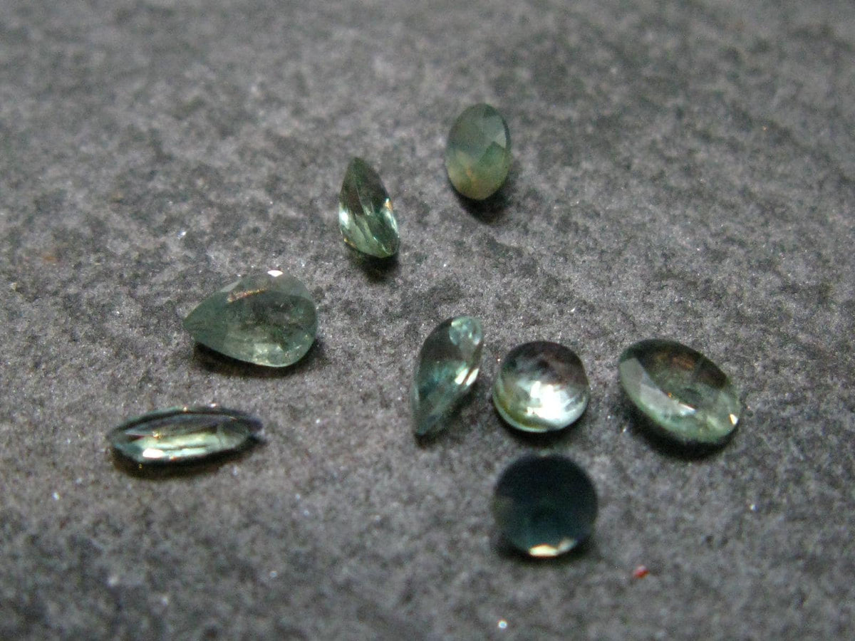 Lot of 8 Alexandrite Chrysoberyl Cut Facetted Gems From Russia - 1.01 Carats Combined
