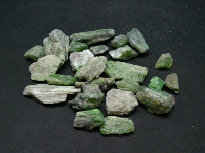 Lot of 25 Neon Tremolite Crystals from Tanzania - 150 Carats