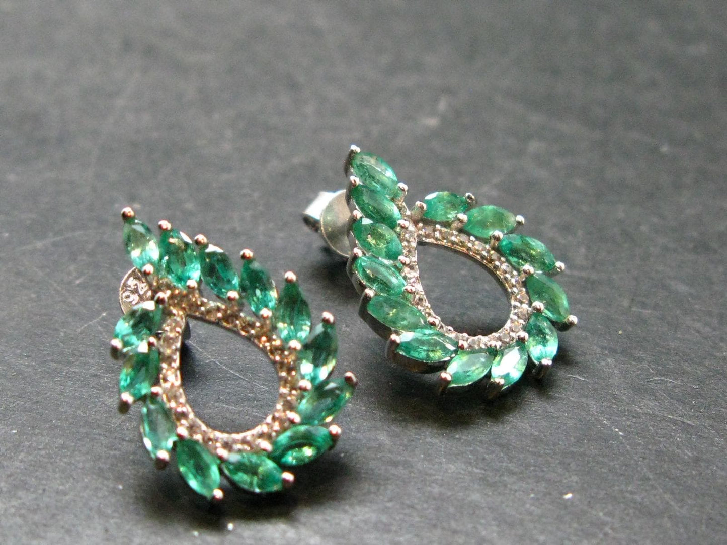 Gem Emerald Faceted Silver Earrings From Colombia - 3.40 Grams Total