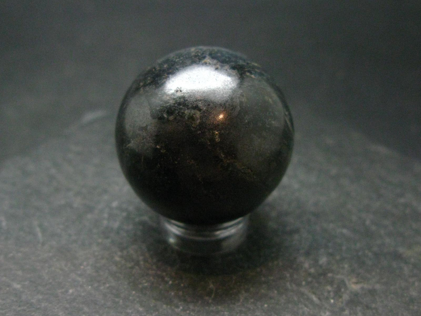 Rare ISUA Sphere Ball from Greenland - 1.1" - 45.39 Grams