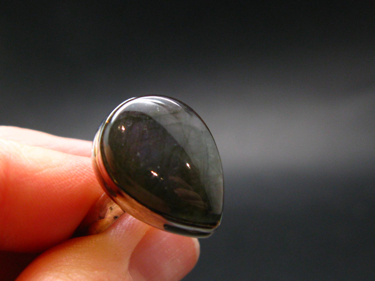 Labradorite Cabochon Silver Ring From Madagascar - 7.03 Grams - Size 10