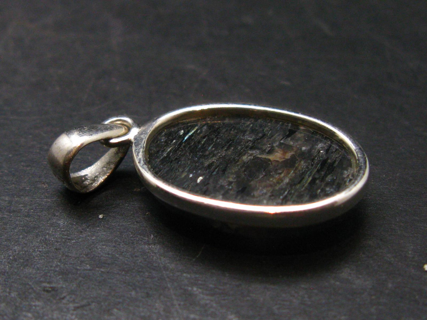Very Rare Sterling Silver Nuumite Nuummite Pendant From Greenland - 1.3" - 7.1 Grams