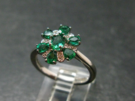 Emerald Faceted Silver Ring from Colombia - 2.89 Grams Total - Size 7
