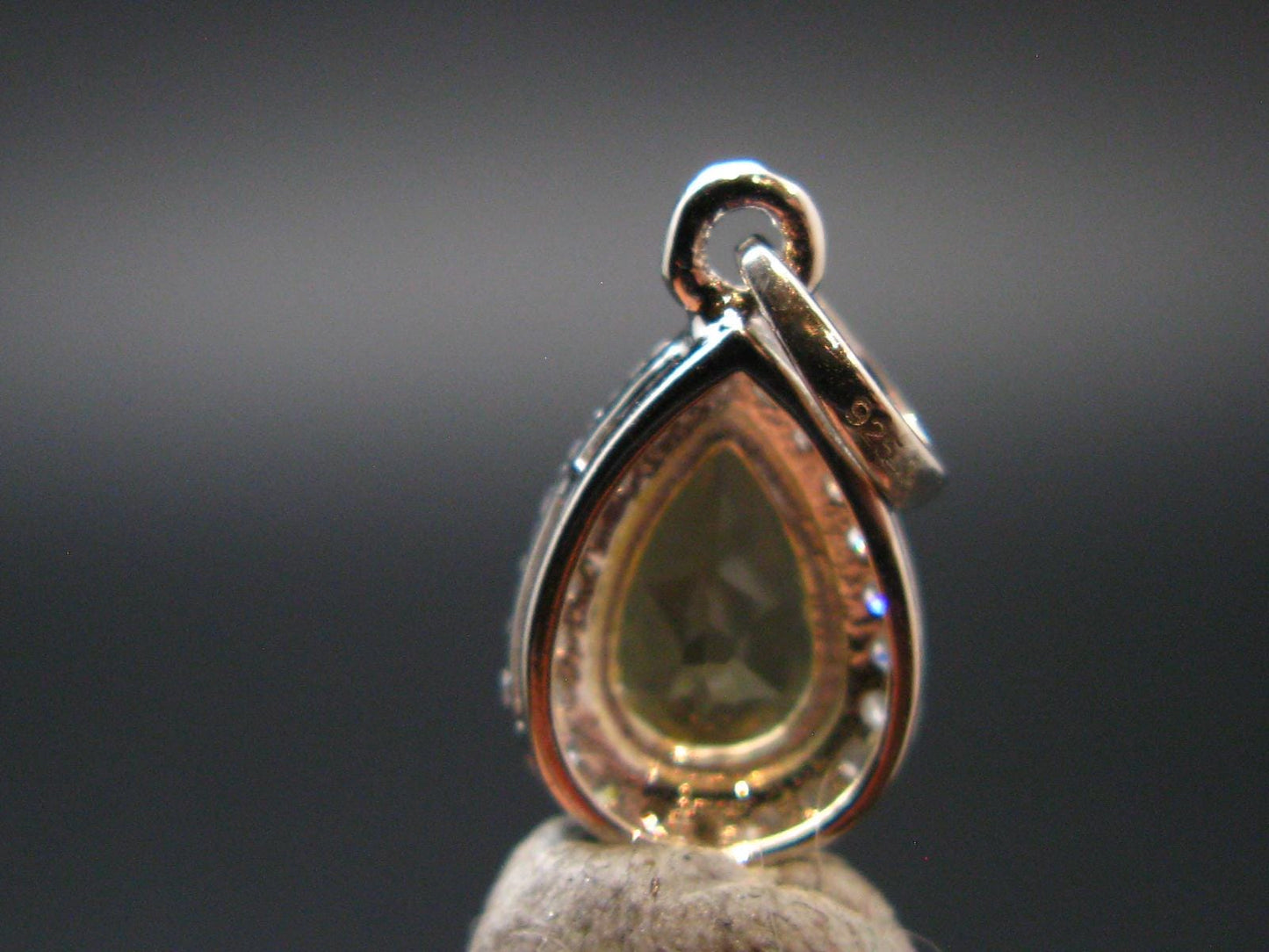 Yellow Citrine Gem Facetted Sterling Silver Pendant From Brazil With CZ - 0.7" - 1.10 Grams