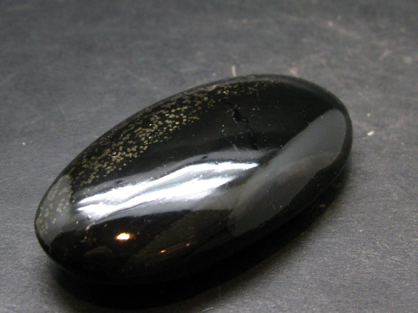 Healers Gold Tumbled Stone From USA - 2.1" - 36.76 Grams