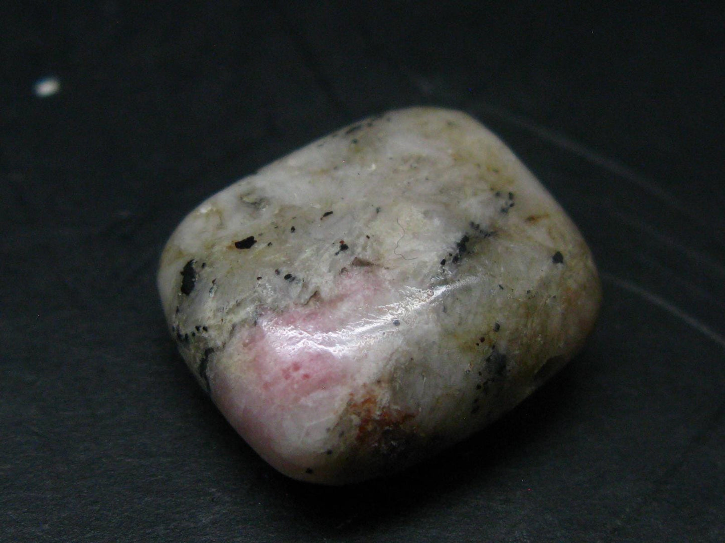Rare Pink Tugtupite Metal Free Pendant From Greenland - 0.8" - 7.21 Grams