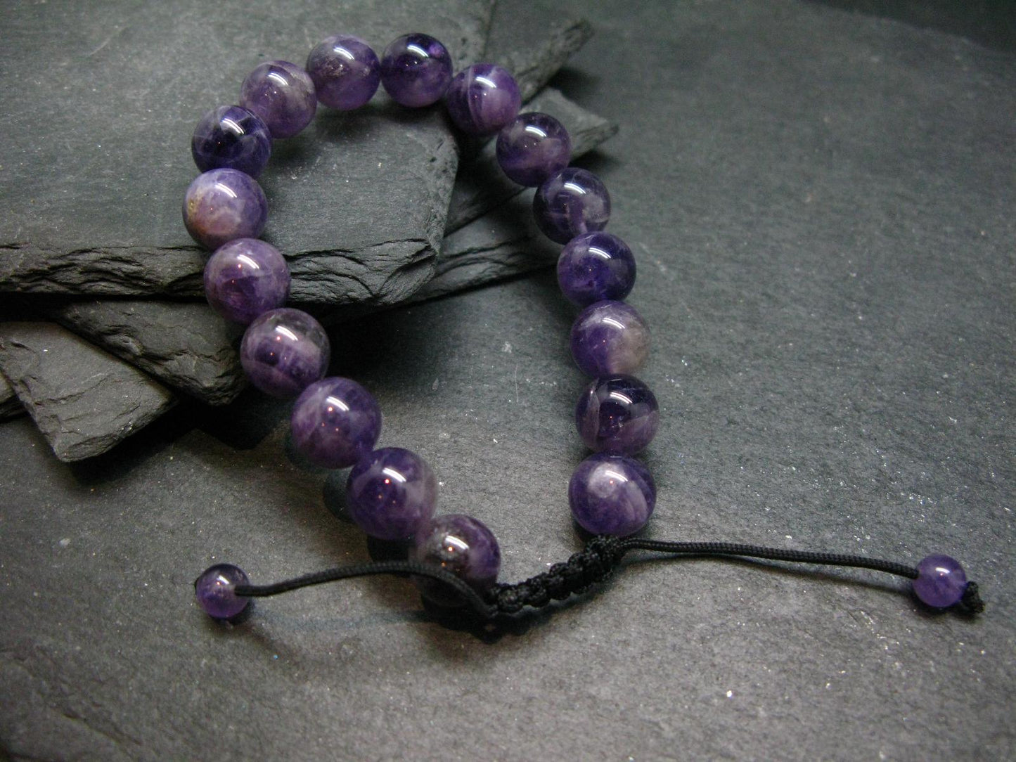 Amethyst Genuine Bracelet ~ 7 Inches ~ 10mm Round Beads - w/ Drawstring