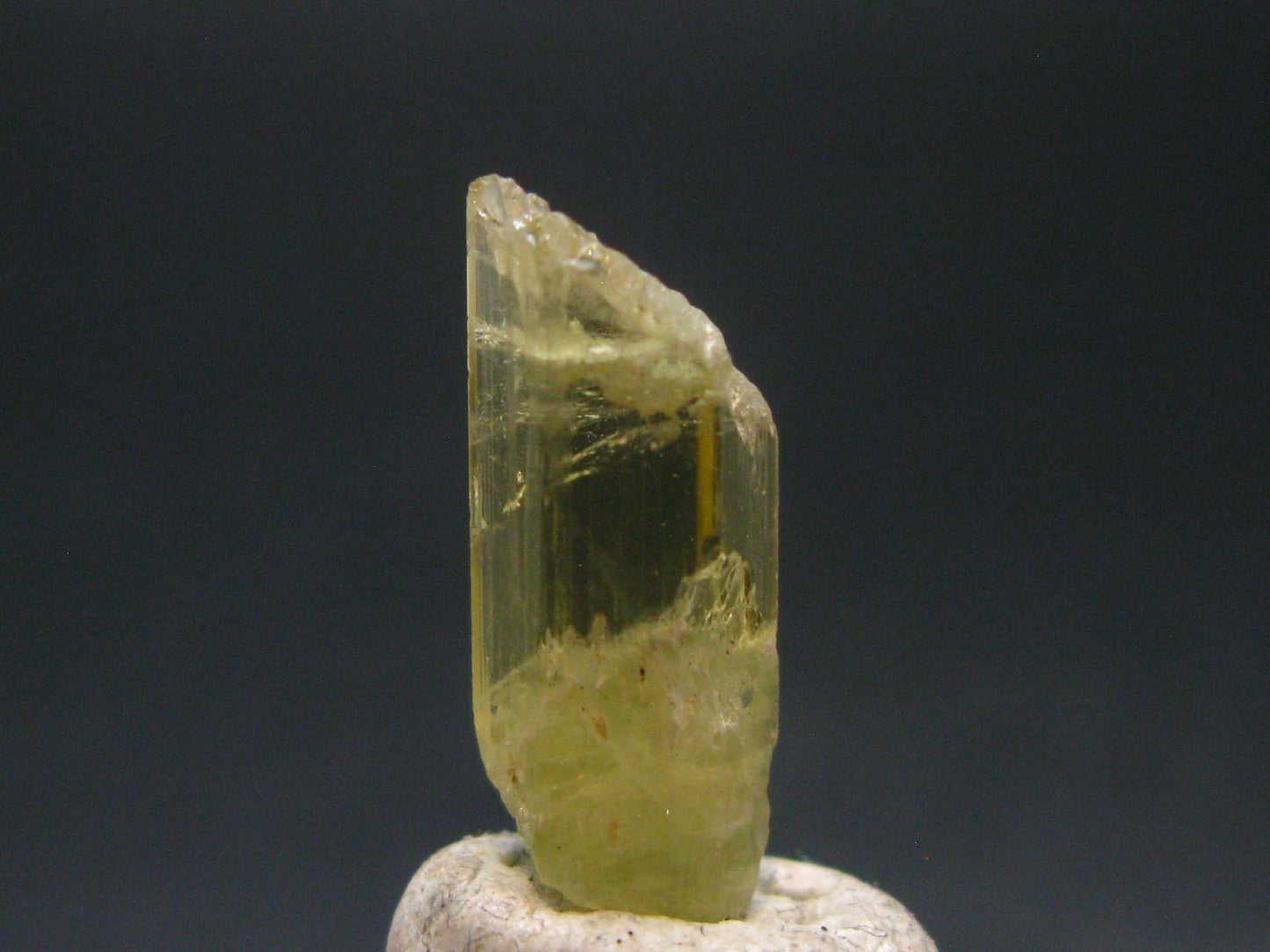 Gem Heliodor Golden Beryl Crystal From Tajikistan - 1.25 Grams - 0.7"