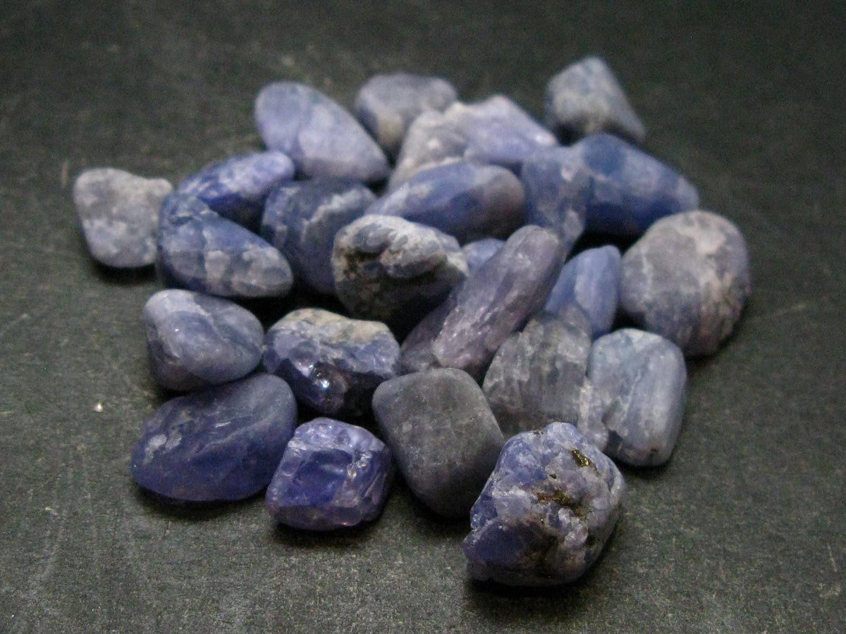 Lot of 25 Gem Tanzanite Zoisite Tumbled Pieces From Tanzania - 30.63 Grams