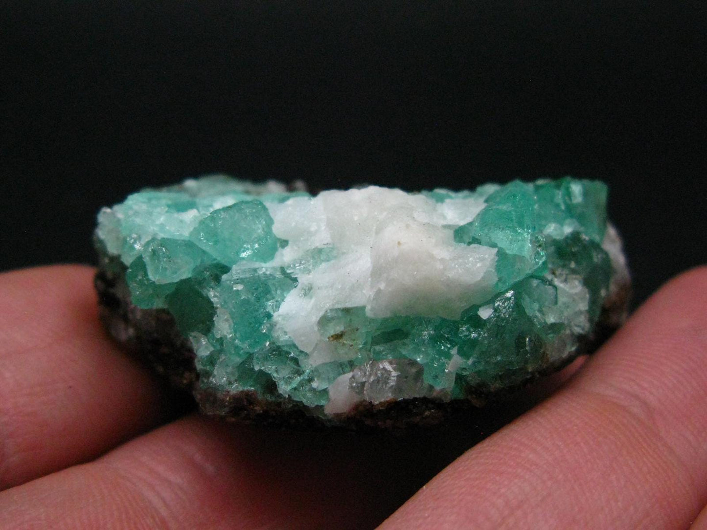 Emerald Beryl Cluster from Pakistan - 1.8" - 34.83 Grams