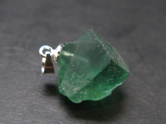Rare!! Emerald Green Fluorite Crystal Silver Pendant From UK - 4.0 Grams - 0.8"