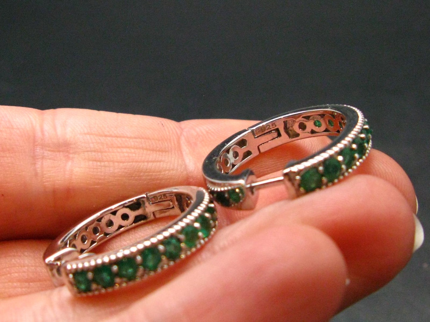 Gem Emerald Faceted Earrings In Sterling Silver - 1.35 Carats