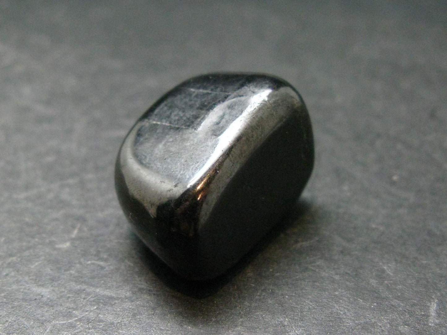 Elite Shungite Tumbled Piece from Russia - 1.0" - 13.81 Grams