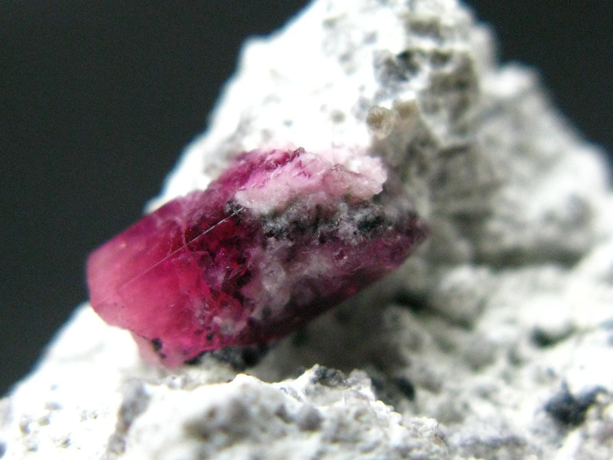 Rare Gem Bixbite Red Emerald Beryl Cluster From Utah USA - 1.3" - 7.49 Grams