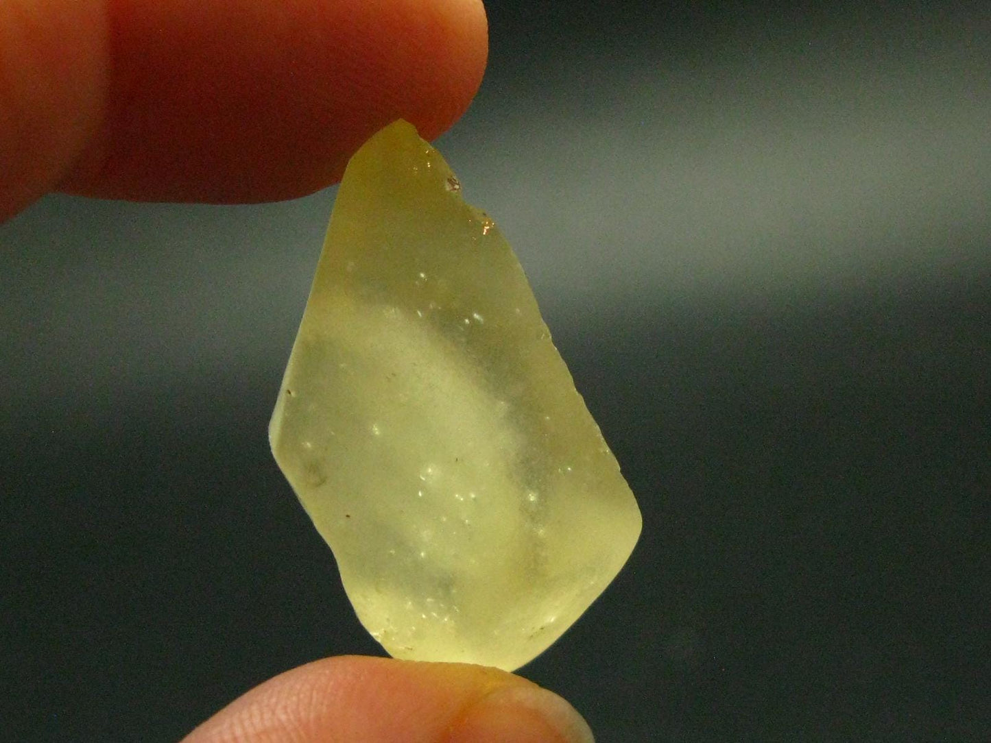 Nice Gem Libyan Tektite Raw Piece From Libya - 5.57 Grams - 1.1"