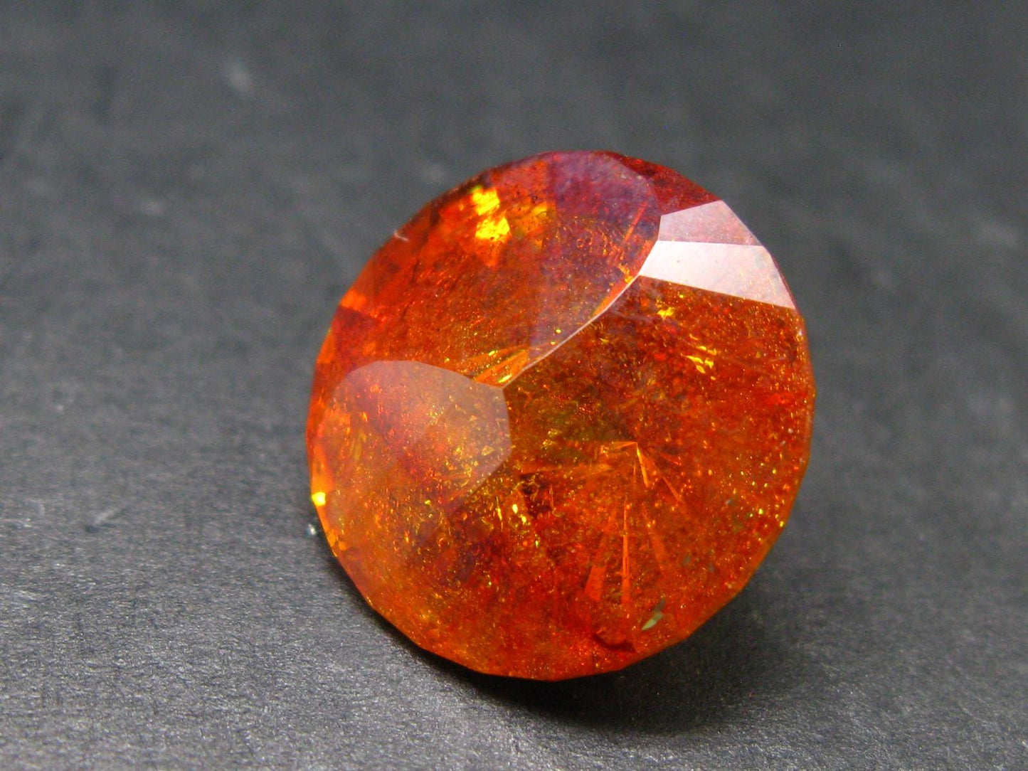 Gem Sphalerite Facetted Cut Stone from Spain - 15.73 Carats