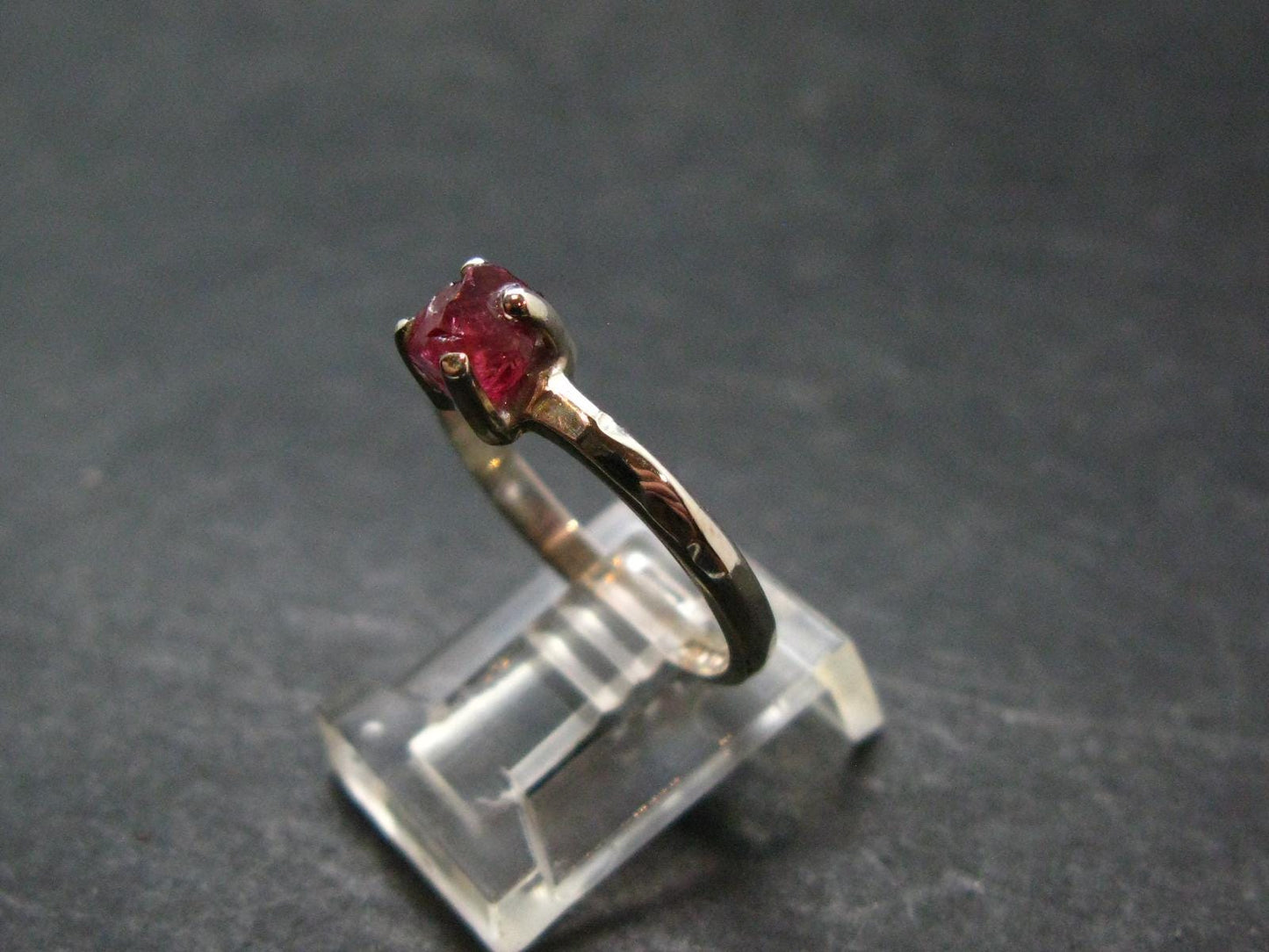 Spinel Ring From Tanzania - Size 7.5 - 2.05 Grams