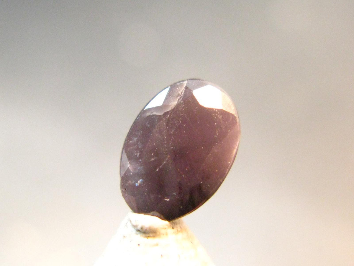 Alexandrite Chrysoberyl Cut Facetted Gem From Russia - 1.05 Carats