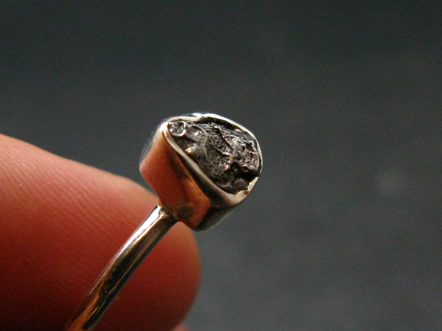 Meteorite Campo Del Cielo Sterling Silver Ring From Argentina - 2.0 Grams - Size 6