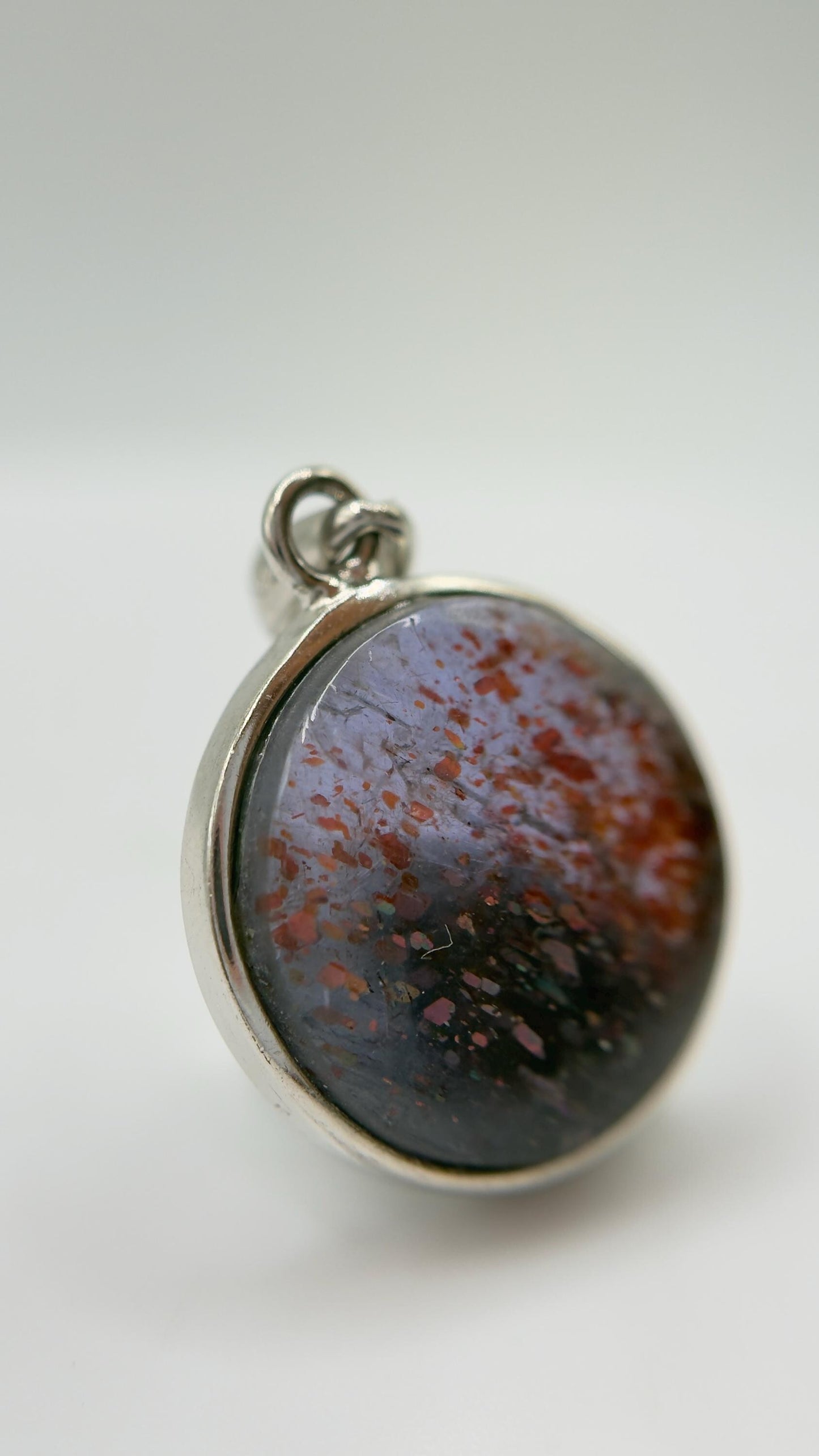 Lattice Sunstone Pendant Natural Gemstone Silver Necklace Red Green Stone Healing Crystal Jewelry Gift