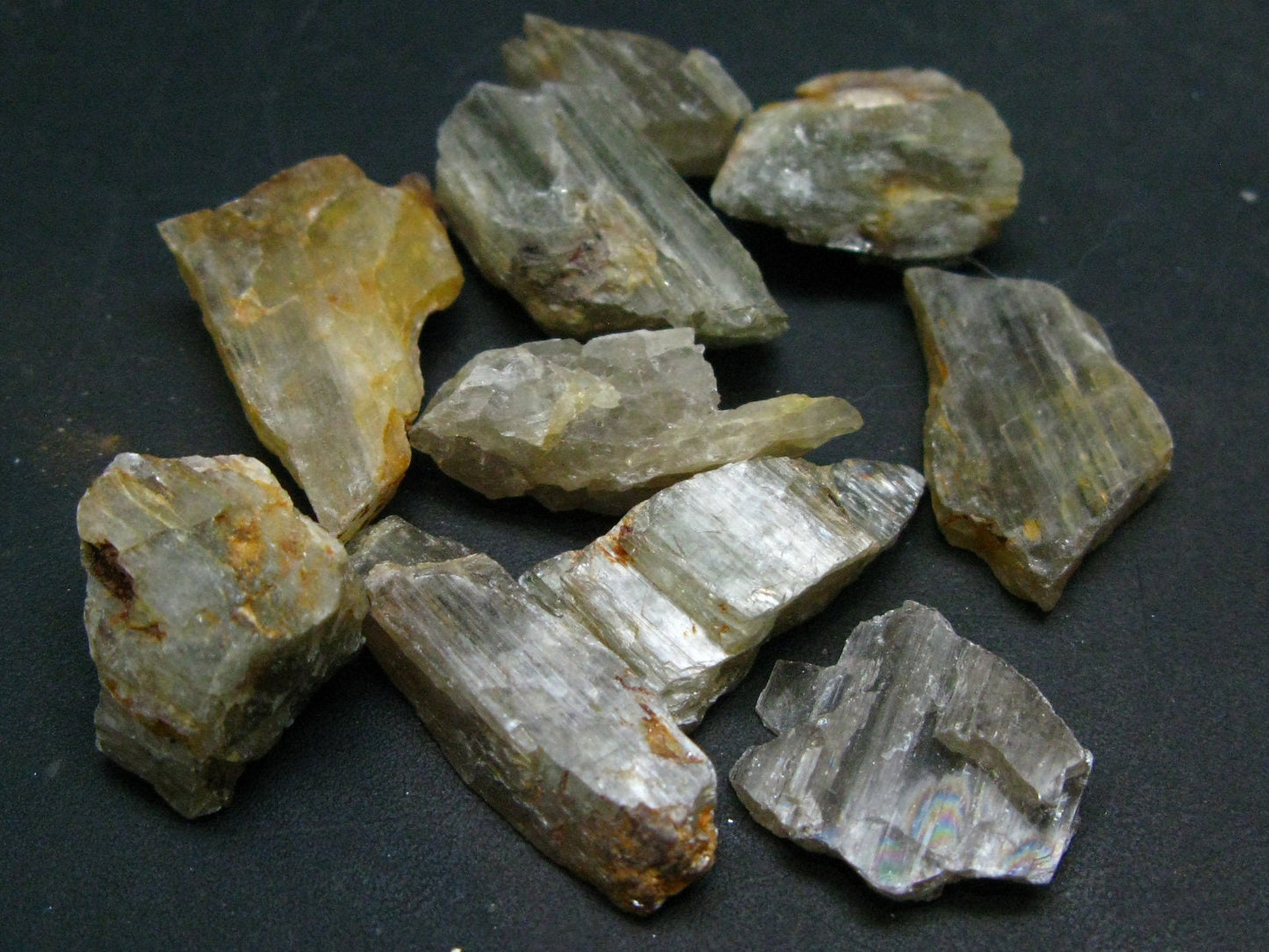 Lot of 10 Gem Color Change Diaspore Crystals From Turkey - 138 Carats