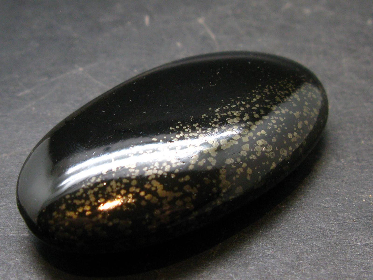 Healers Gold Tumbled Stone From USA - 2.1" - 36.76 Grams