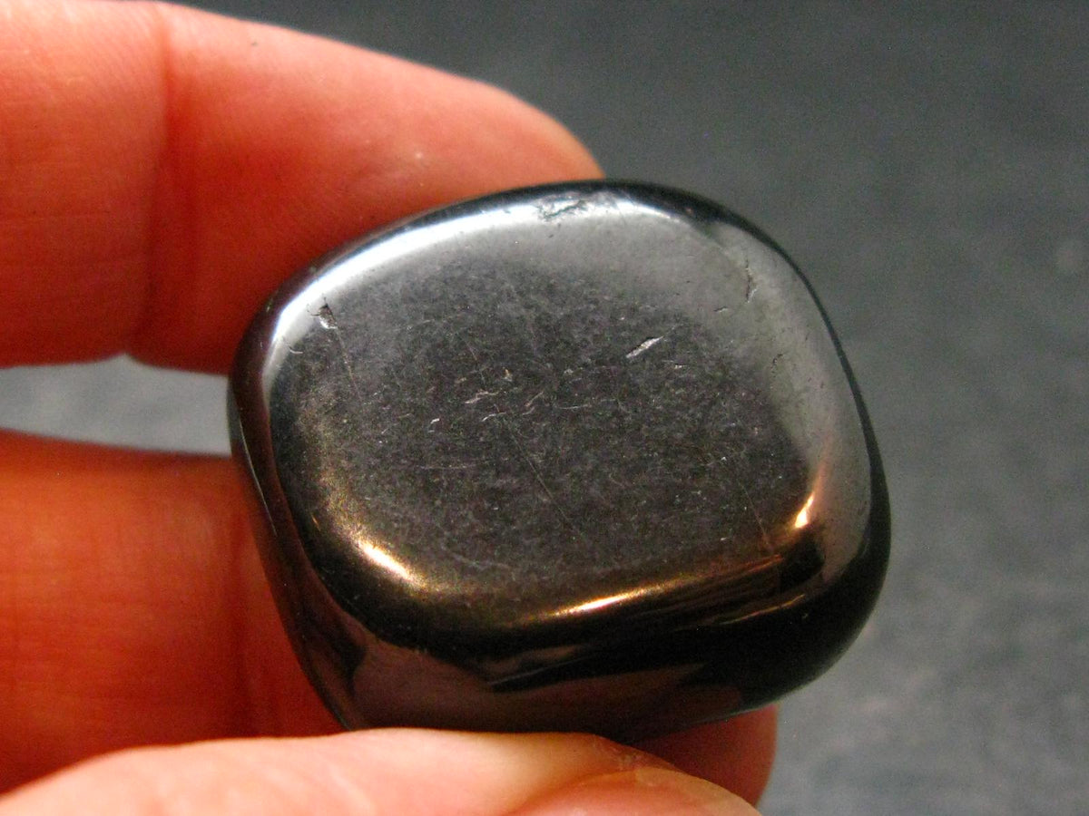 Elite Shungite Tumbled Piece from Russia - 0.9" - 10.16 Grams