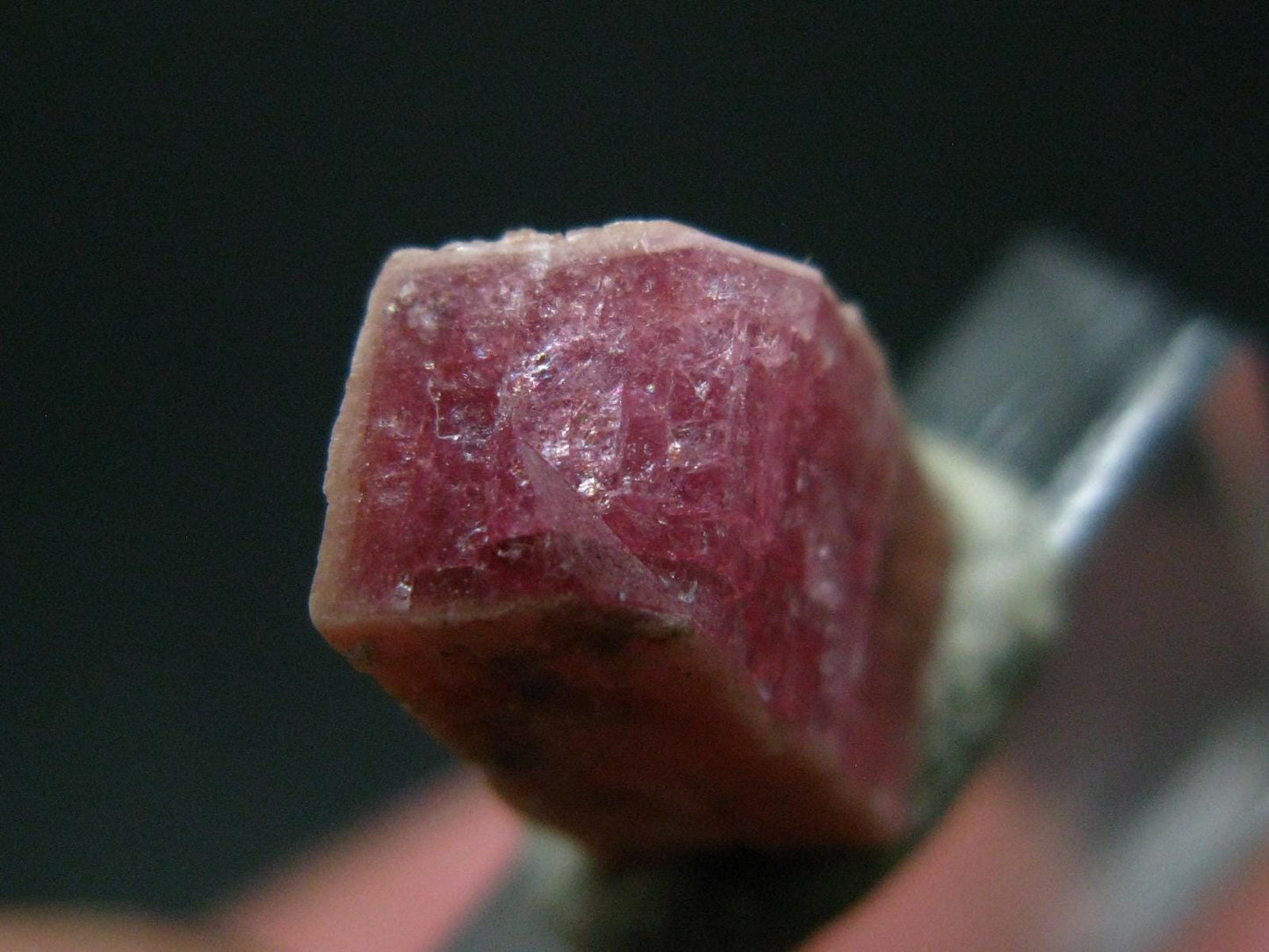 Rare Rhodochrosite crystal from Canada - 0.6" - 6.70 Carats