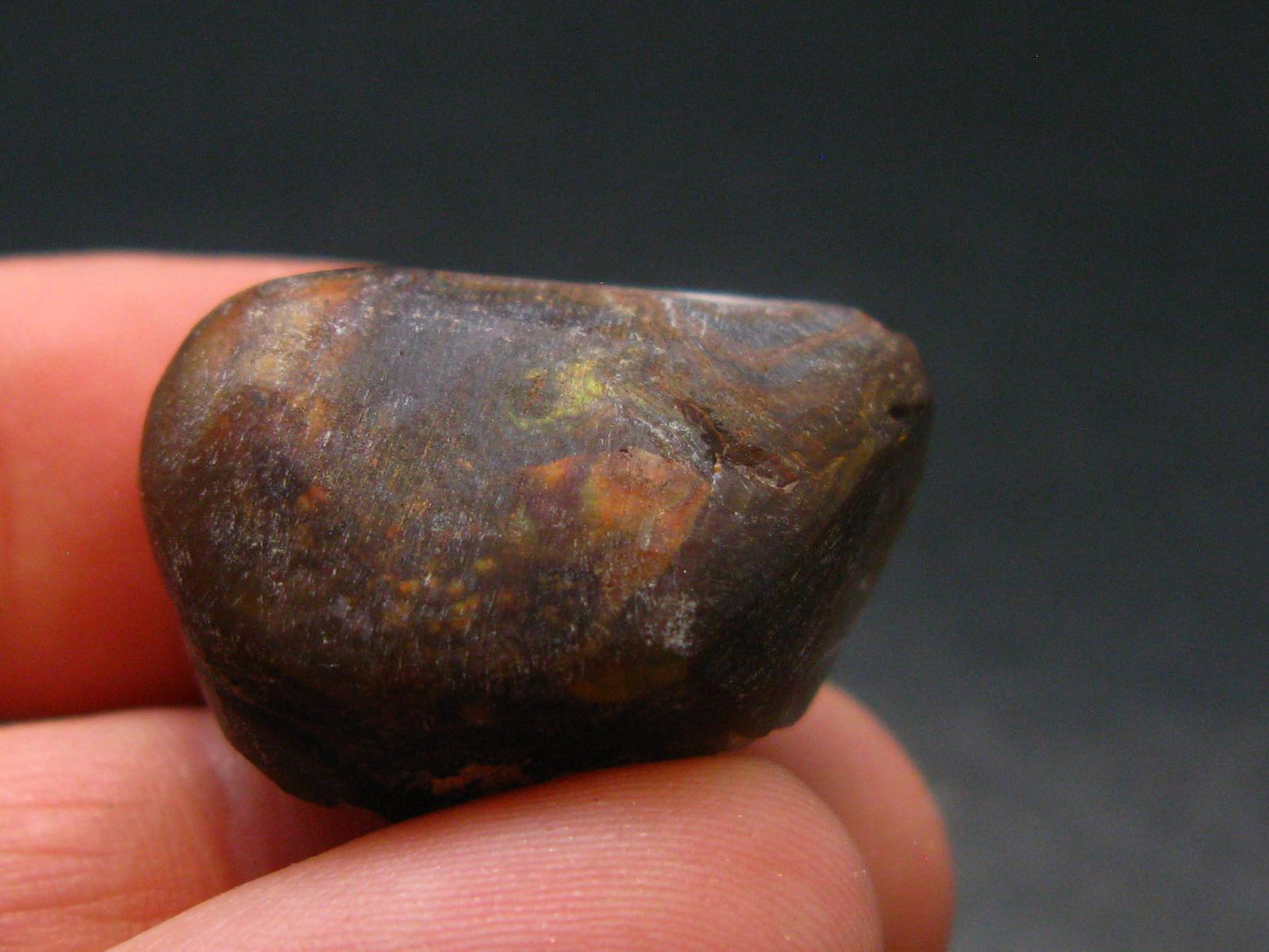 Fire Agate Crystal From Mexico - 0.9" - 7.44 Grams