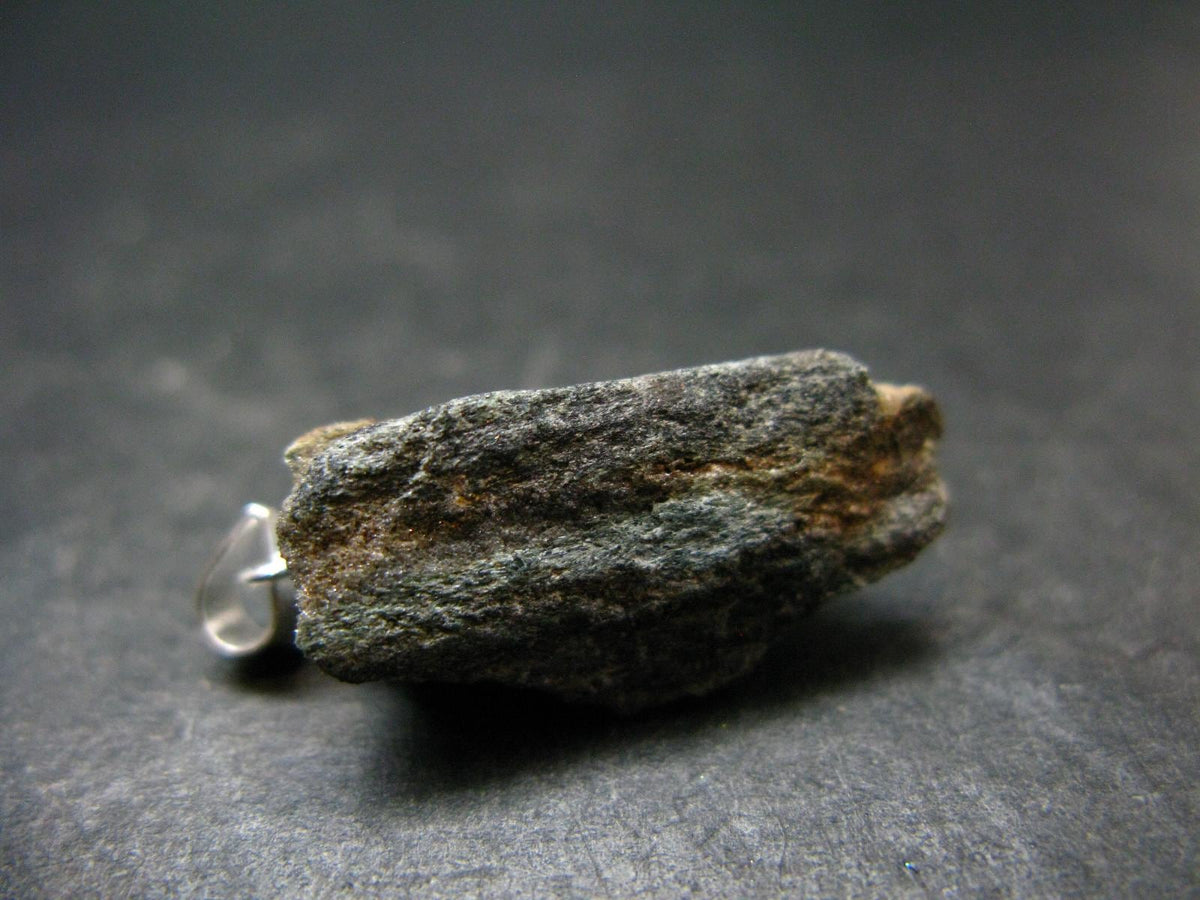 Rare ISUA Unpolished Stone Silver Pendant From Greenland - 1.1" - 3.77 Grams