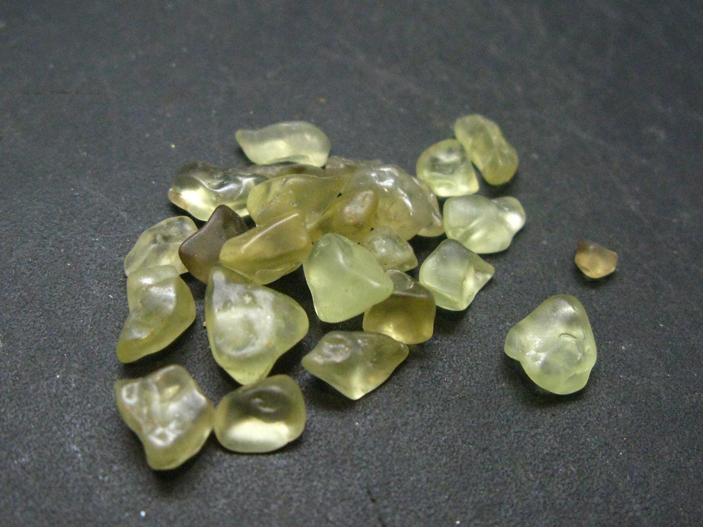 Lot of 25 Chrysoberyl Tumbled stones From Brazil - 25 Carats