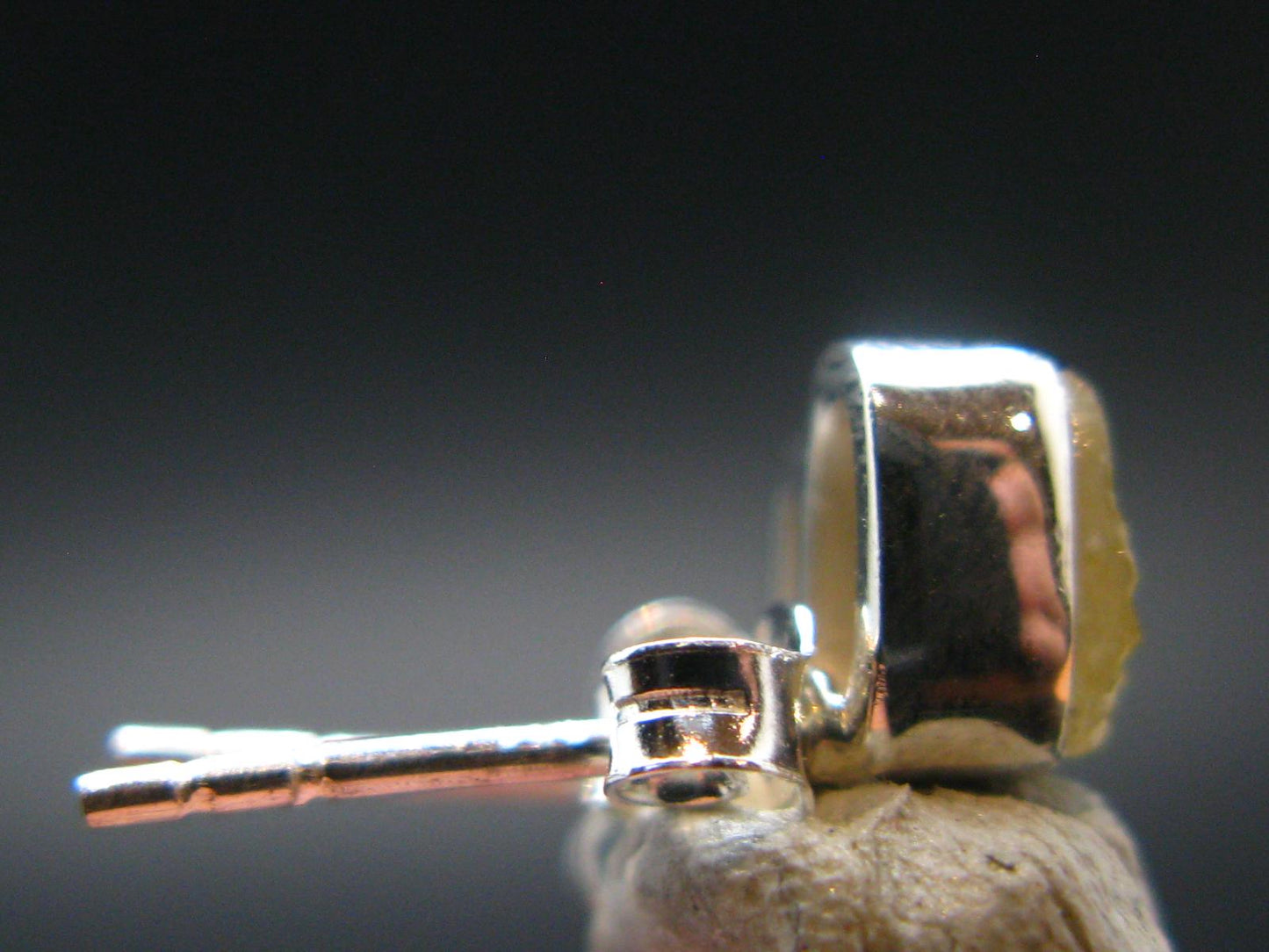 Herderite Stud Earrings Sterling Silver From Brazil - 1.27 Grams