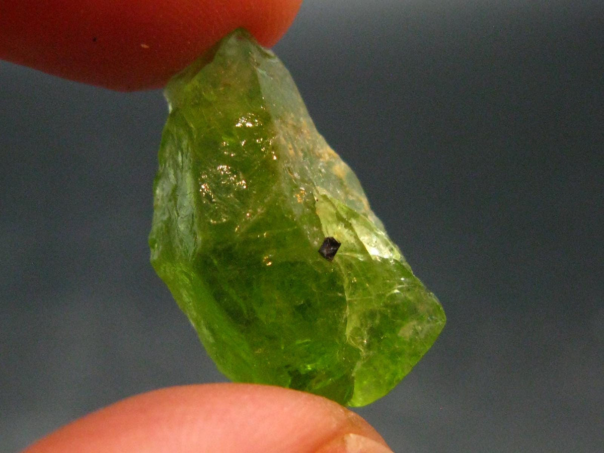 Rare 13.5 Carat Gem Peridot Olivine Crystal from Arizona, USA - 0.9" - 3.51 Grams